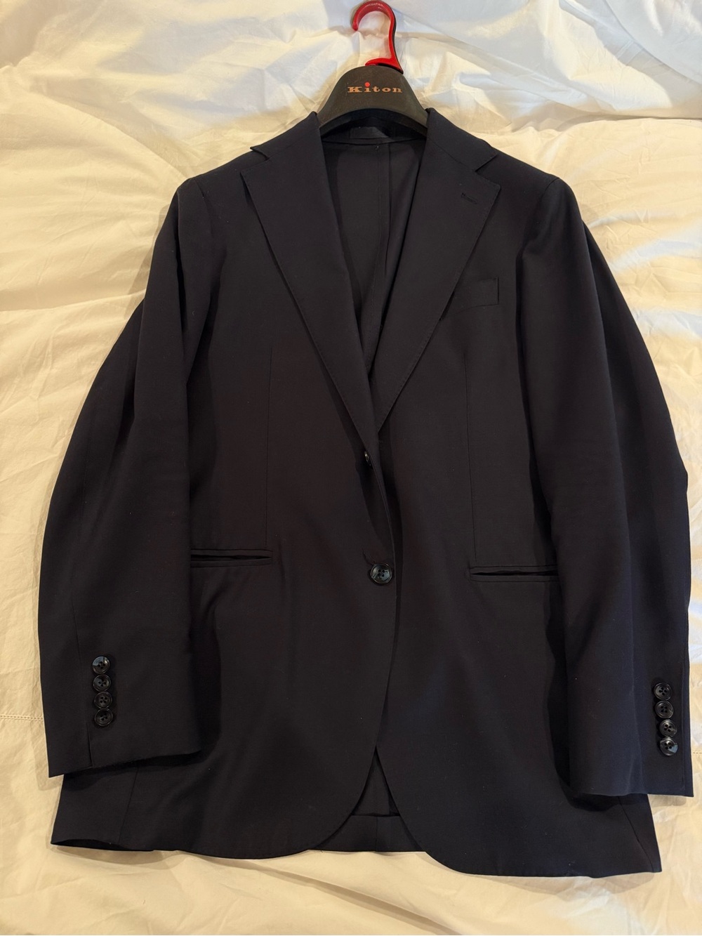 Kiton Navy Classic Single-Breasted Wool Blazer